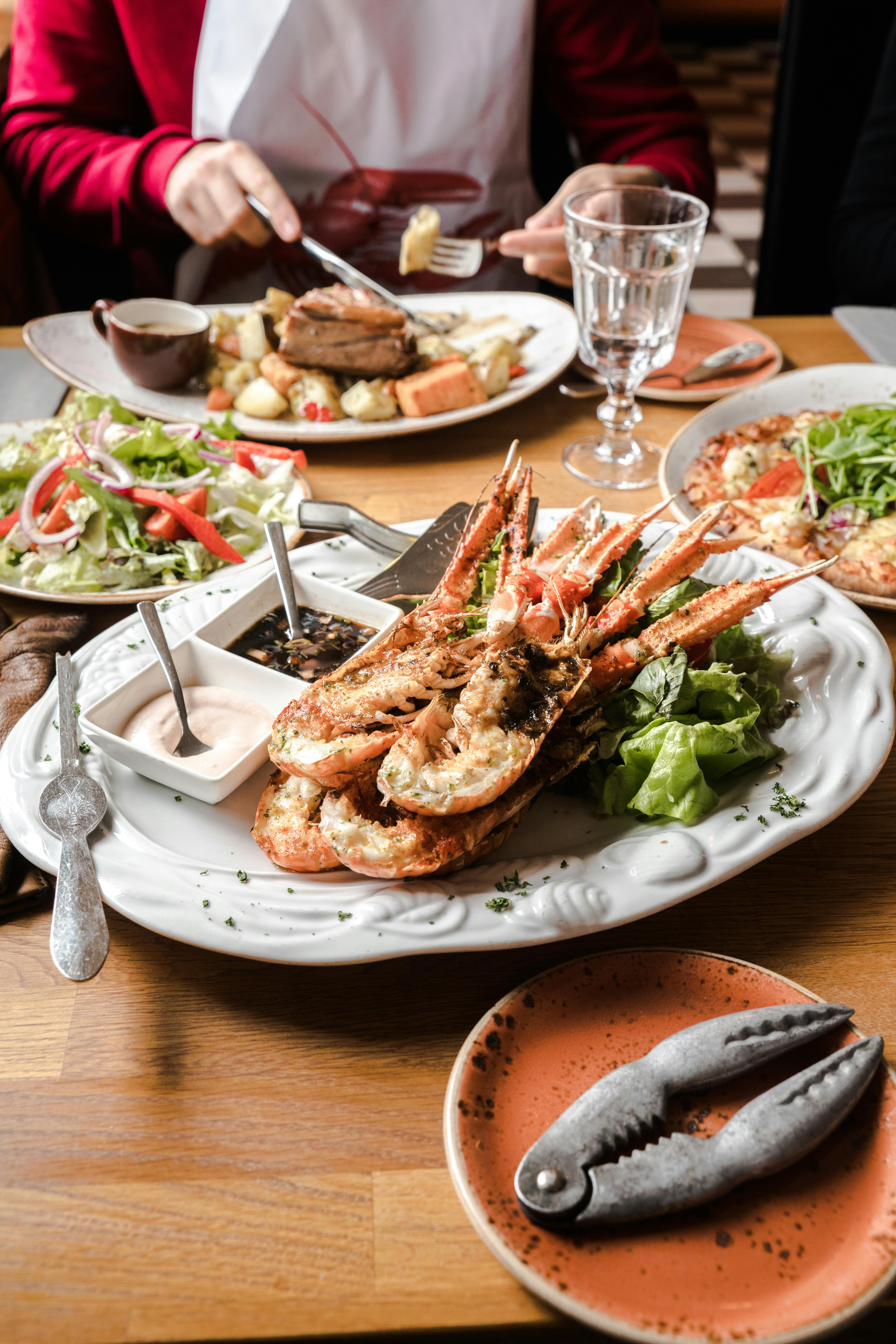 Eleven South dining atmosphere